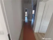 Caransebes, Casa Noua Parter Etaj, Pretabil pentru cabinete 