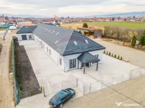 Hala moderna si incalzita | curte betonata | 2 niveluri |...