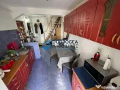 C5- Liceul Pedagogic, 2 camere + mansarda locuibila, central 