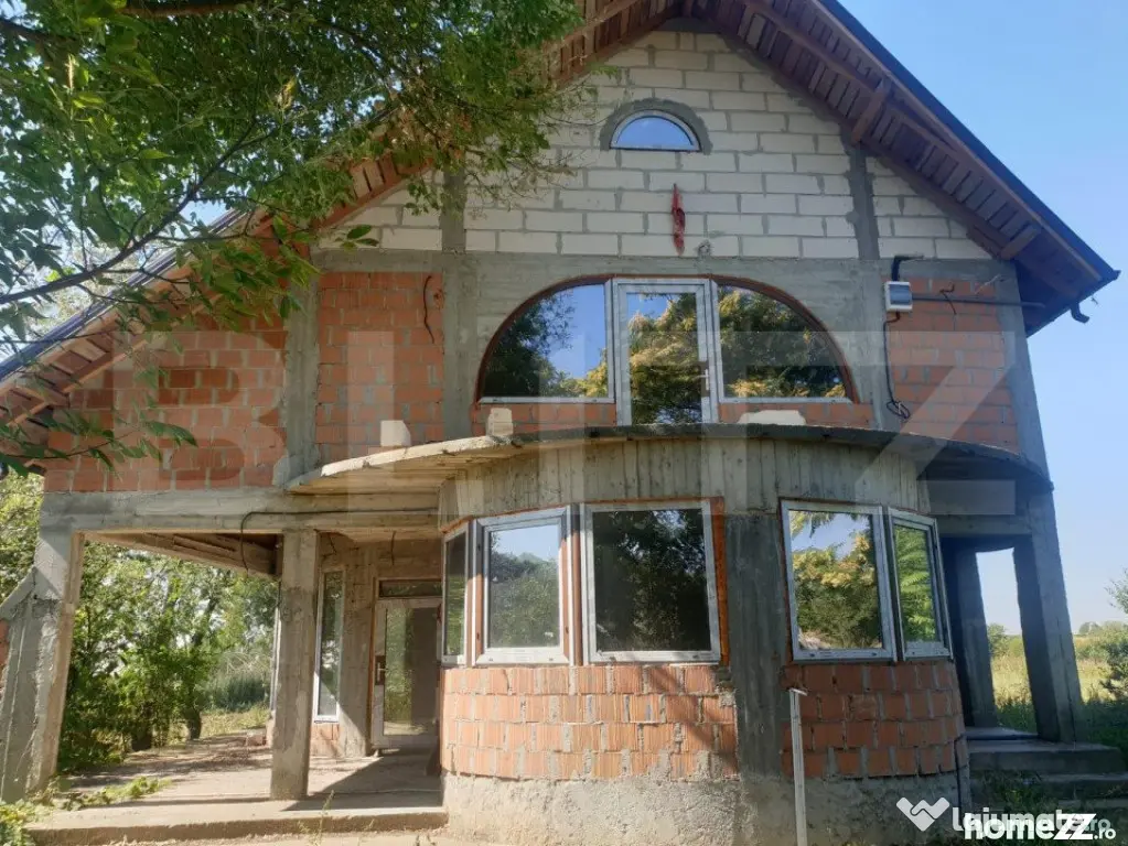 Casa/Vilă, 341 mp construiti, teren 1000 mp, Tărtășești - Tartasesti (Dambovita)