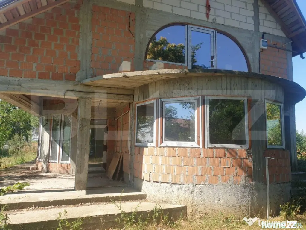 Casa/Vilă, 341 mp construiti, teren 1000 mp, Tărtășești - Tartasesti (Dambovita)