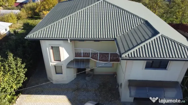 NOU* Vila 350mp cu teren 2000mp in Bucium !