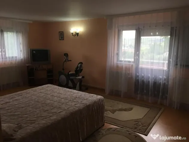 NOU* Vila 350mp cu teren 2000mp in Bucium !