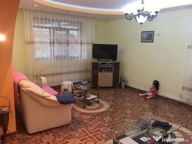 NOU* Vila 350mp cu teren 2000mp in Bucium !