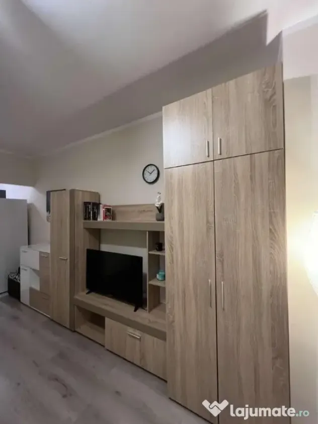 Garsoniera in zona Badea Cartan