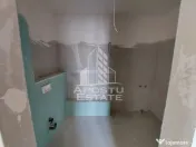 Penthouse cu terasa de 70 mp , zona Torontalului 
