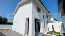 Casa tip duplex, 138 mp utili, cu piscina, 4 camere, Cetate