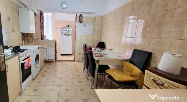 Apartament 4 camere, Sibiu, comision 0