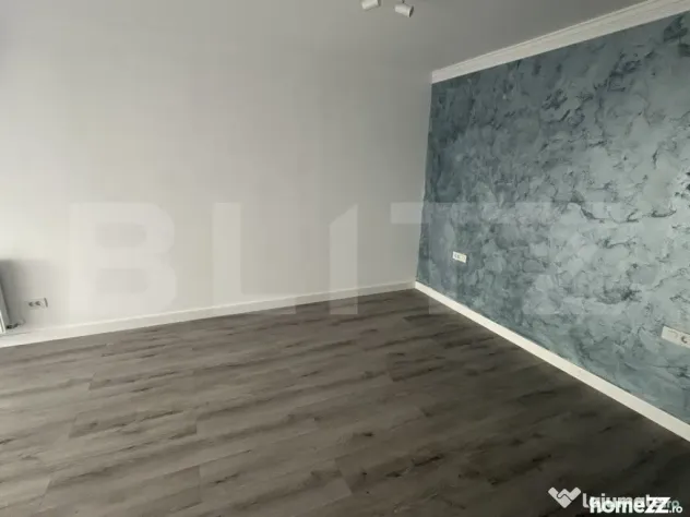 Penthouse superb de 200 mp, cu terasa de 40 mp, zona Nufarul - Oradea (Bihor)
