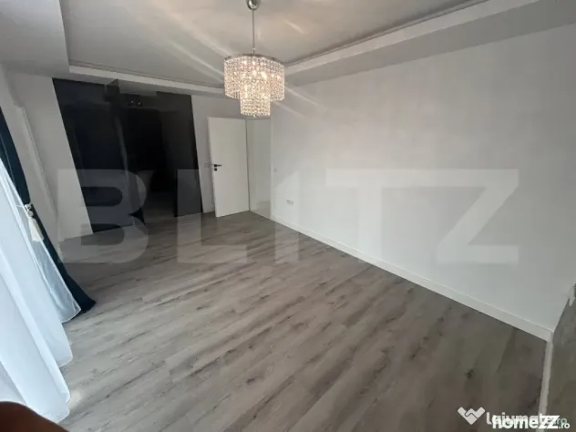 Penthouse superb de 200 mp, cu terasa de 40 mp, zona Nufarul - Oradea (Bihor)