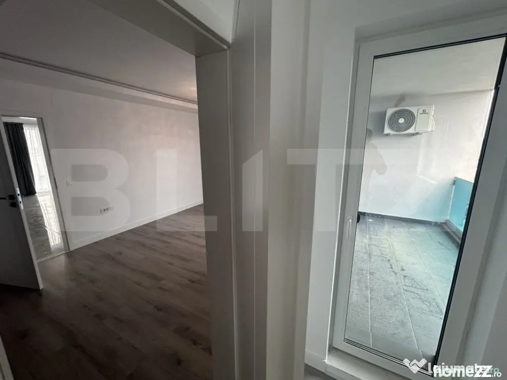 Penthouse superb de 200 mp, cu terasa de 40 mp, zona Nufarul - Oradea (Bihor)