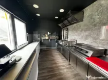 Afacere la cheie-2 containere modulare , 33 mp, Radauti