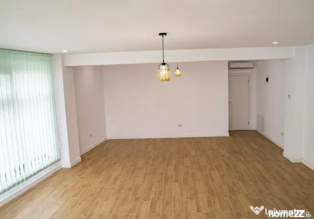 Spatiu de birou, 54 mp, Dornesti