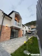 Casa individuala smart, 200 mp, 300mp teren, 5 dormitoare, ,