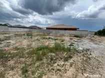 Teren de vanzare de 422+483, total 905 mp, in Episcopia