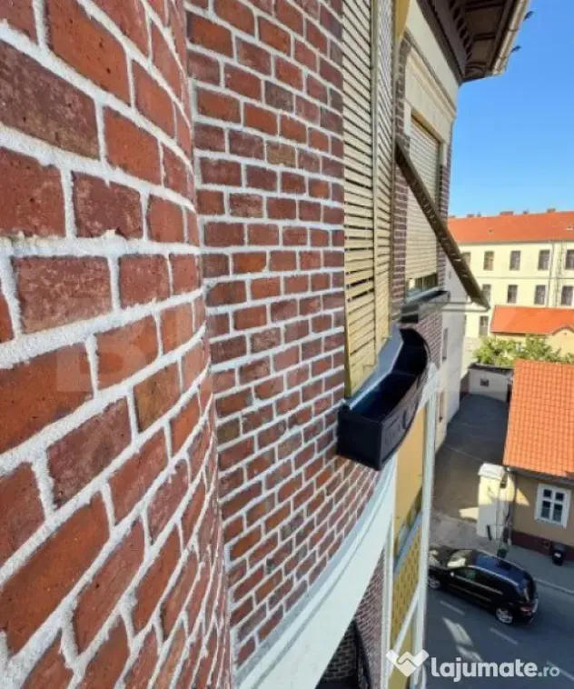 Apartament renovat complet situat in zona ultracentrala in c