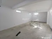 Vila D+P+1E, 270mp utili pretabila si ca spatiu zona Valea L