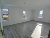 Vila D+P+1E, 270mp utili pretabila si ca spatiu zona Valea L