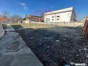 TEREN ULTRACENTRAL IN SALONTA 