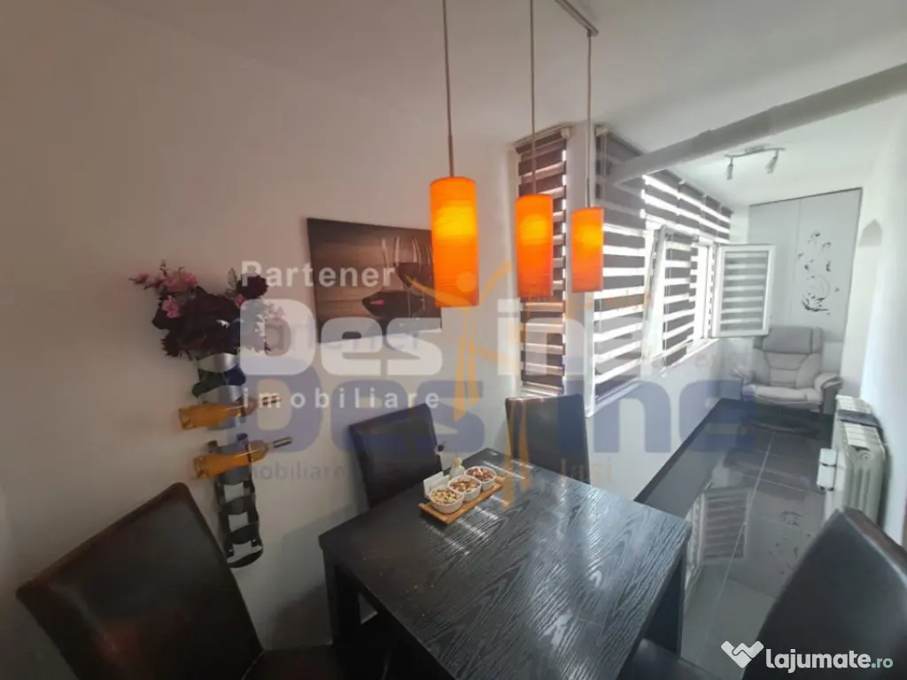 GALATA, Apartament 3 camere DECOMANDAT, 70 mp, 160.000 EURO