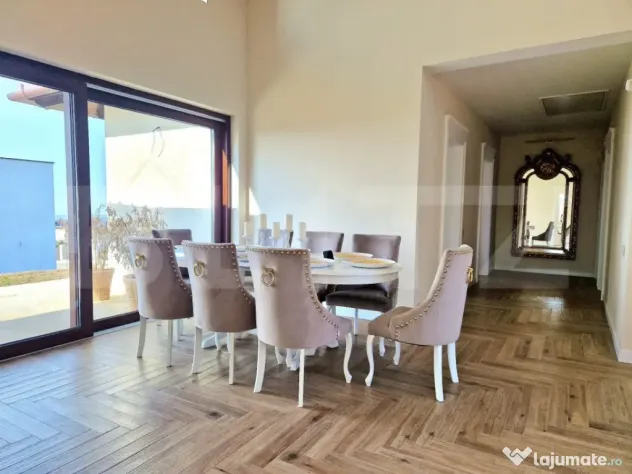 Casa de vanzare, cu 4 camere, 168 mp+teren 1000 mp, Oradea