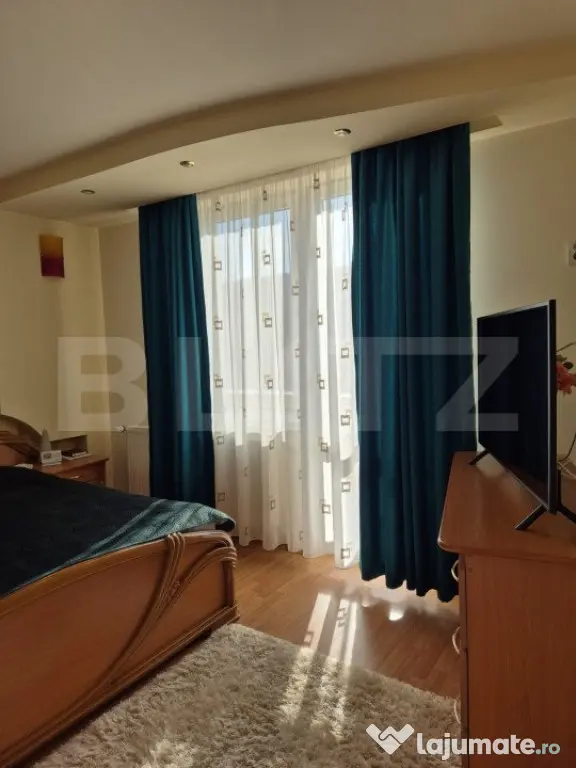 Vila superba de vanzare in zona Livezeni cu priveliste deose