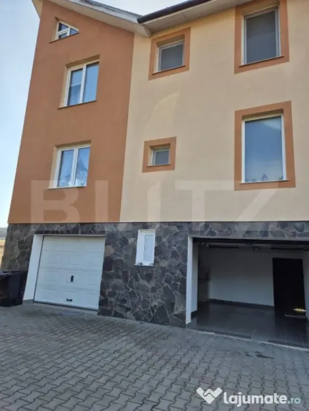 Vila superba de vanzare in zona Livezeni cu priveliste deose
