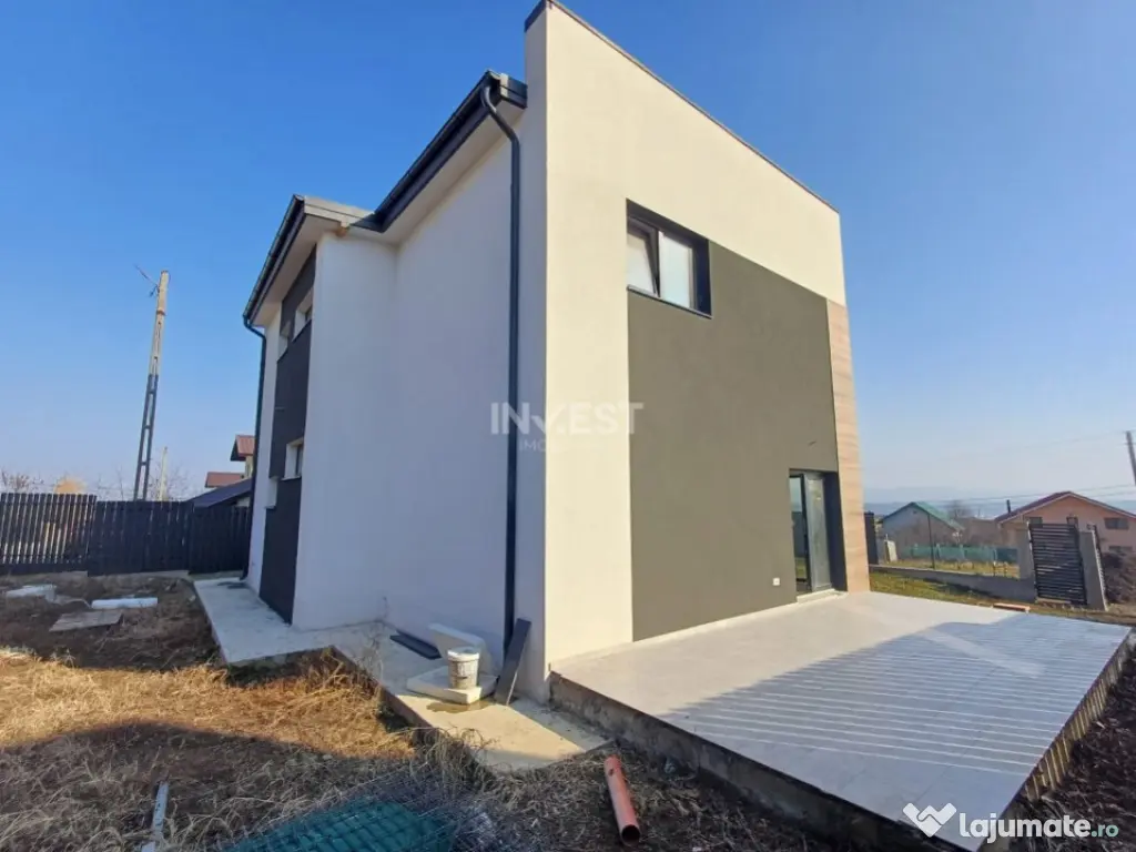 CASA 4 CAMERE, 3 BAI, 130 MP UTILI , GALATA , TVA INCLUS IN