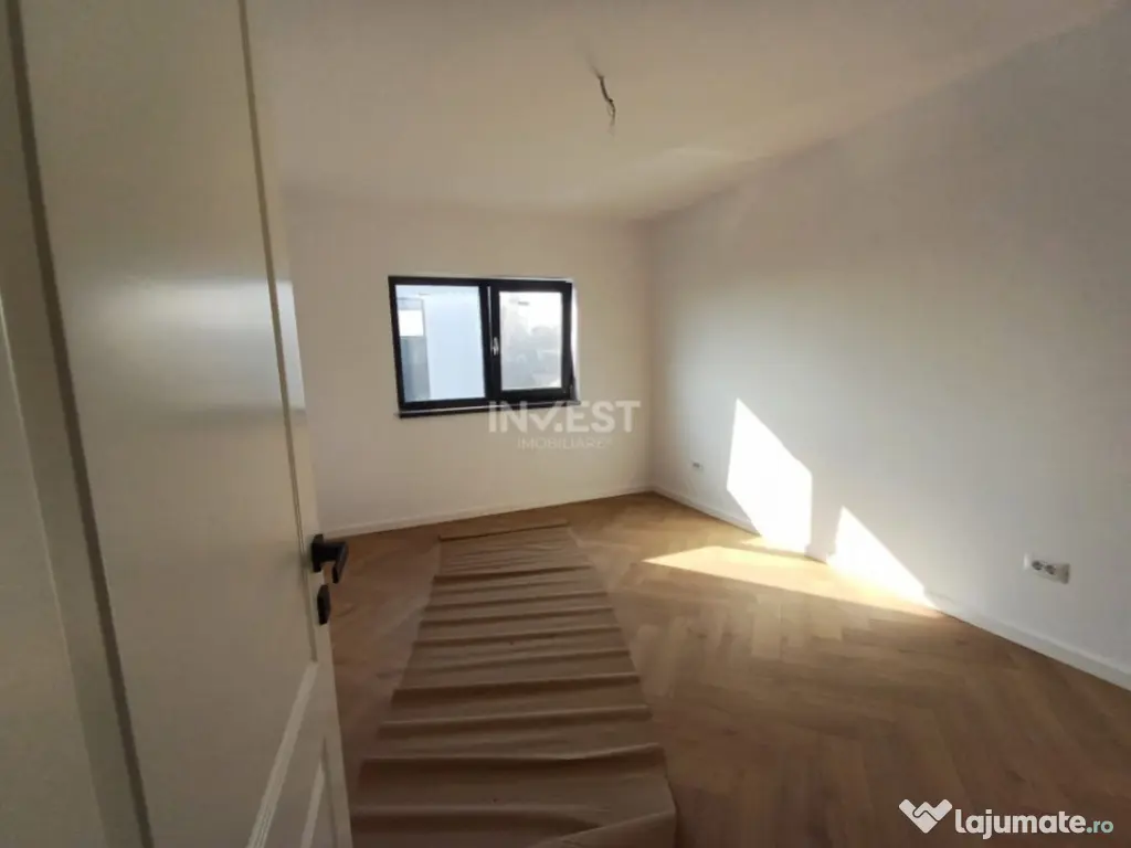 CASA 4 CAMERE, 3 BAI, 130 MP UTILI , GALATA , TVA INCLUS IN