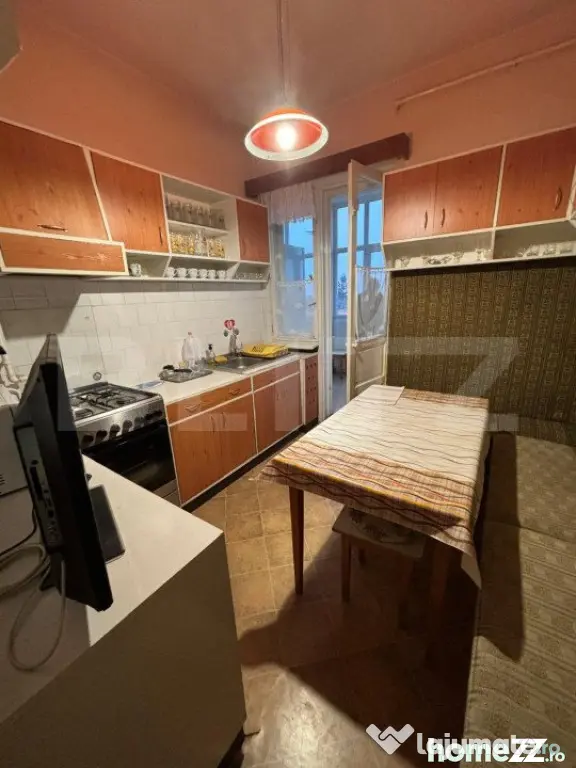 Apartament decomandat de vanzare, cu 3 camere, 111 mp, Centr - Satu Mare (Satu-Mare)
