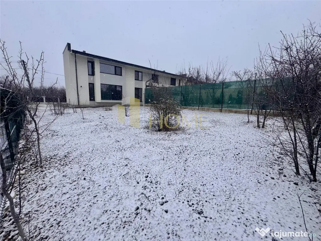 Casa 4 camere plus garaj, in Paulesti, zona cu priveliste l