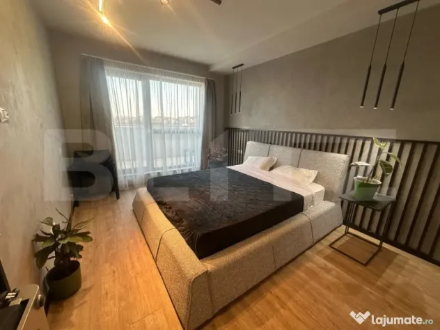 Apartament cu 4 camere, 132 mp, parcare , Zorilor