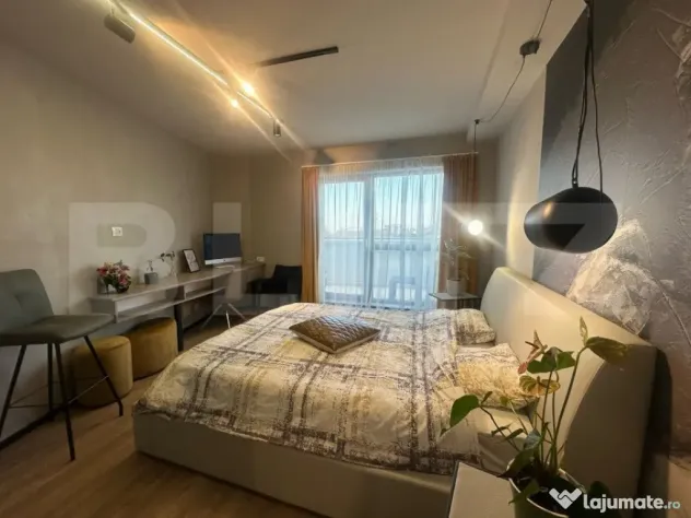 Apartament cu 4 camere, 132 mp, parcare , Zorilor