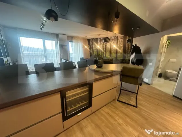 Apartament cu 4 camere, 132 mp, parcare , Zorilor