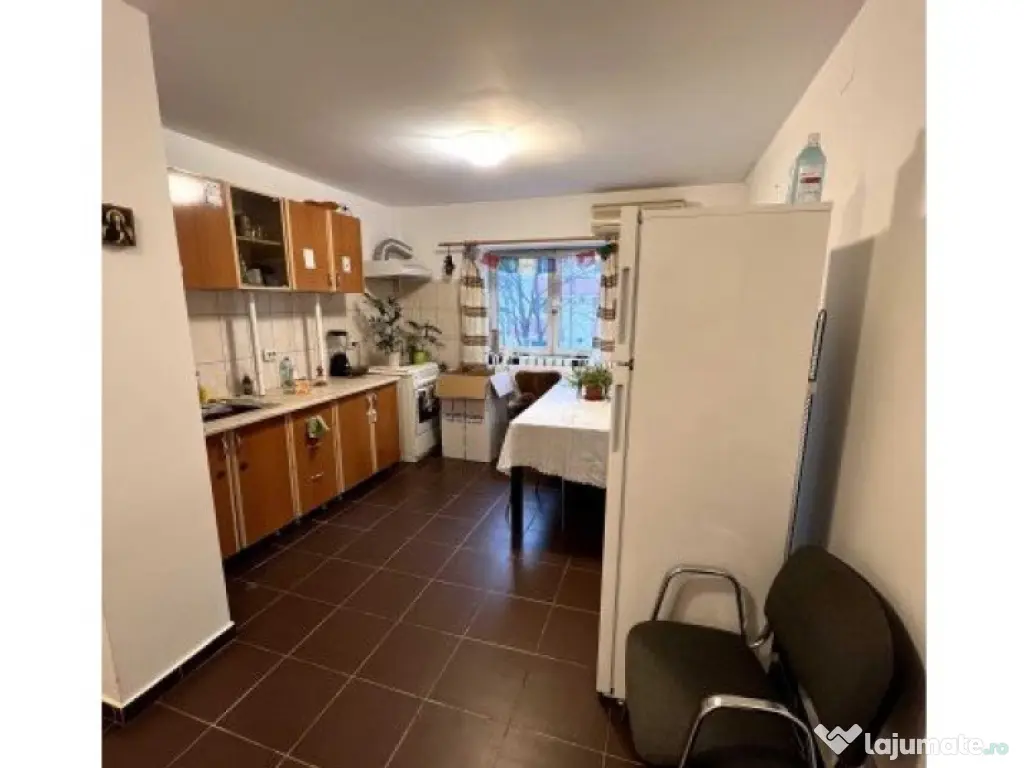 Apartament 3 camere Vitan - Mihai Bravu