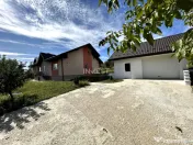 Casa de vanzare, parter 4 camere, garaj, 1424mp teren - Buci 