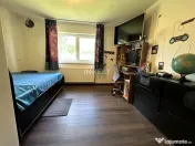 Casa de vanzare, parter 4 camere, garaj, 1424mp teren - Buci 