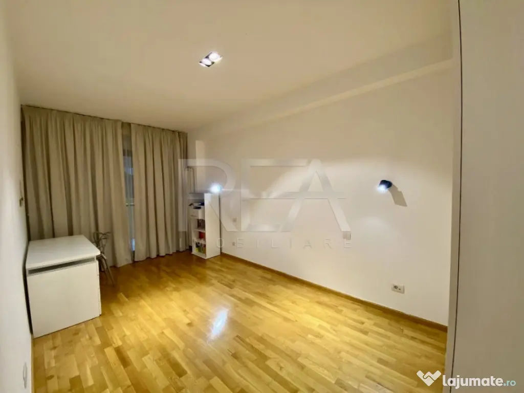 3 camere cu loc de parcare inclus in Herăstrău
