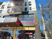 Spatiu comercial de inchiriat S-250-400 mp,zona centrala