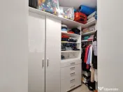 Apartament 2 camere decomandat, spatios, Coresi Isaran 