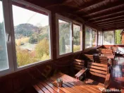 VANZARE / SCHIMB PENSIUNE in zona de munte, langa Pestera M 