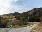 VANZARE / SCHIMB PENSIUNE in zona de munte, langa Pestera M 