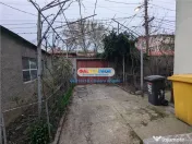 Rahova-Margeanului casa 100 mp, teren 315 mp,deschidere 13,5