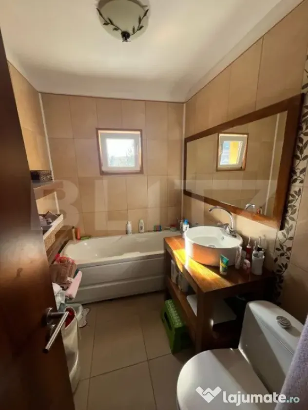 Apartament 2 camere decomandate, 52 mp, centrala proprie, zo