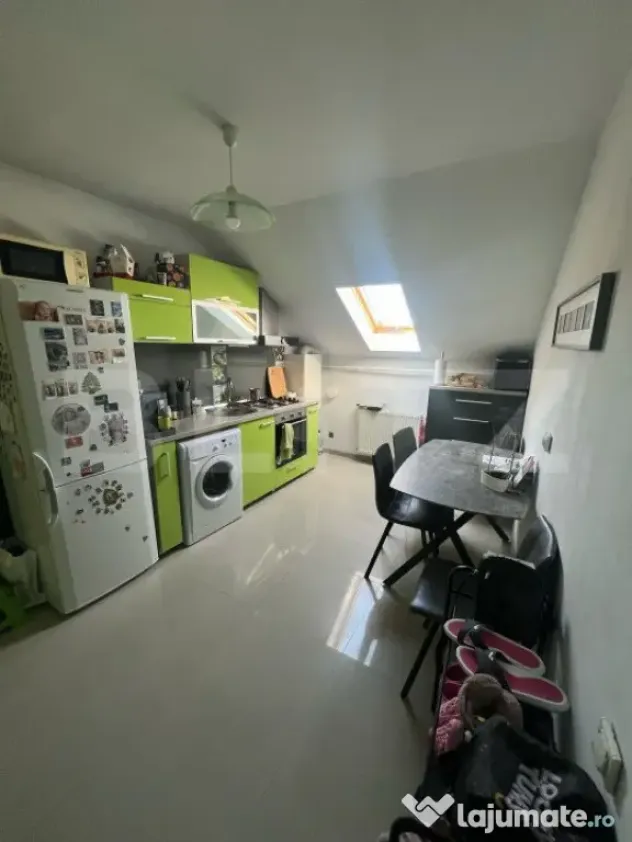 Apartament 2 camere decomandate, 52 mp, centrala proprie, zo