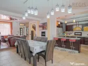 Casa Individuala cu Curte Zona Florilor 