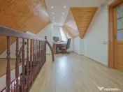 Casa Individuala cu Curte Zona Florilor 