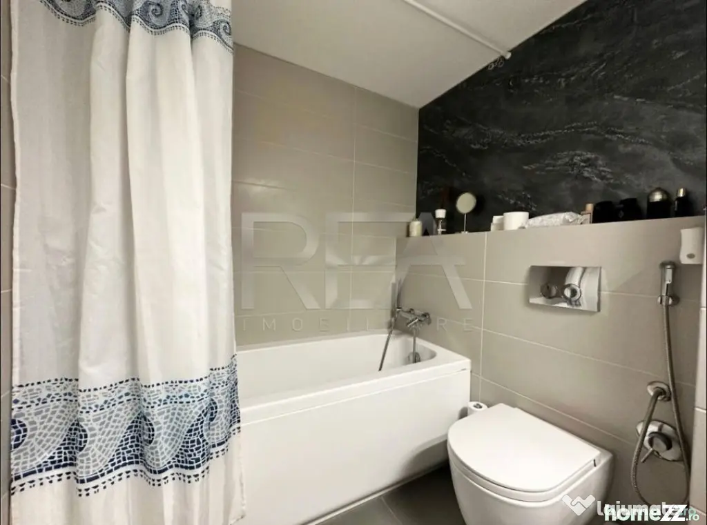 Apartament 4 camere cu loc de parcare si boxa in Lighthouse- - Bucuresti (Bucuresti-Ilfov)