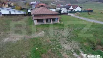 Casă spațioasă în Ciugud, la gri – confort și linișt