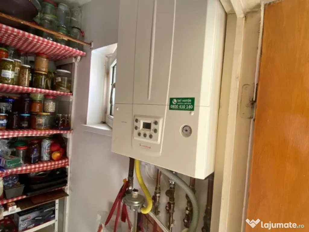 Apartament 4 camere, zona Miorita